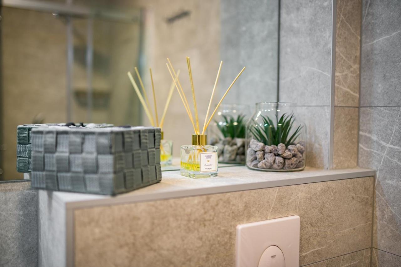 Apartman Epilux Тузла Екстер'єр фото